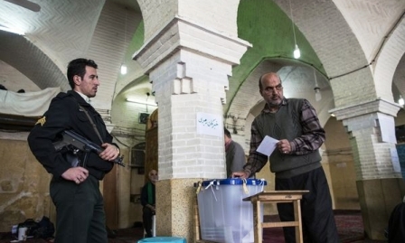 Reformistas encabezan en Teherán en las elecciones legislativas